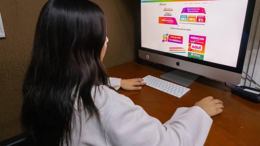 El Gobierno Municipal de Saltillo habilitó diversas plataformas digitales para facilitar el pago del predial en línea, ofreciendo un 15 % de descuento durante enero, participación en un sorteo con premios en efectivo.