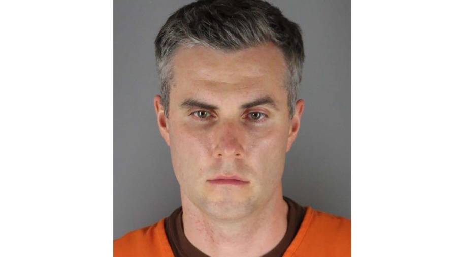 Familiares de Floyd se declararon furiosos por la condena que consideraron demasiado breve.