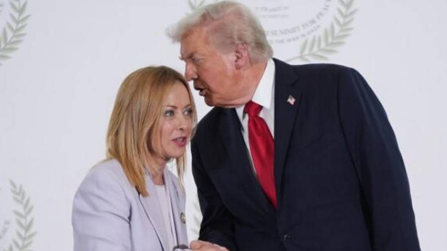 El ataque se produjo cuando Meloni declaró que su gobierno de extrema derecha suspendería la renovación automática de su acuerdo de cooperación en materia de defensa con Israel “en vista de la situación actual”.