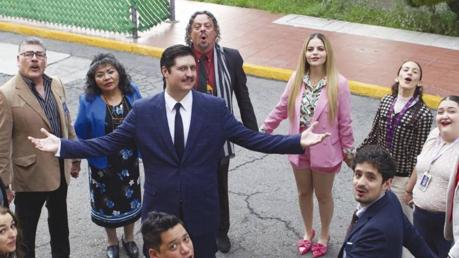 Apuesta. La icónica comedia llega a México con un elenco encabezado por Fernando Bonilla y un estreno exclusivo en Prime Video.