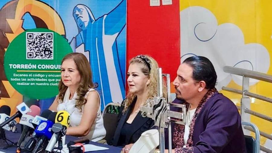 La pieza fue donada por la diseñadora Carolina Castelán y realizada a gran escala por el escultor José Luis Ponce.