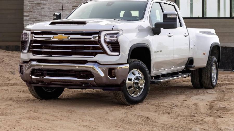 En cuanto a capacidad de arrastre, las variantes 2500 con el paquete de máximo arrastre serán capaces de remolcar hasta 10 mil 206 kilogramos.