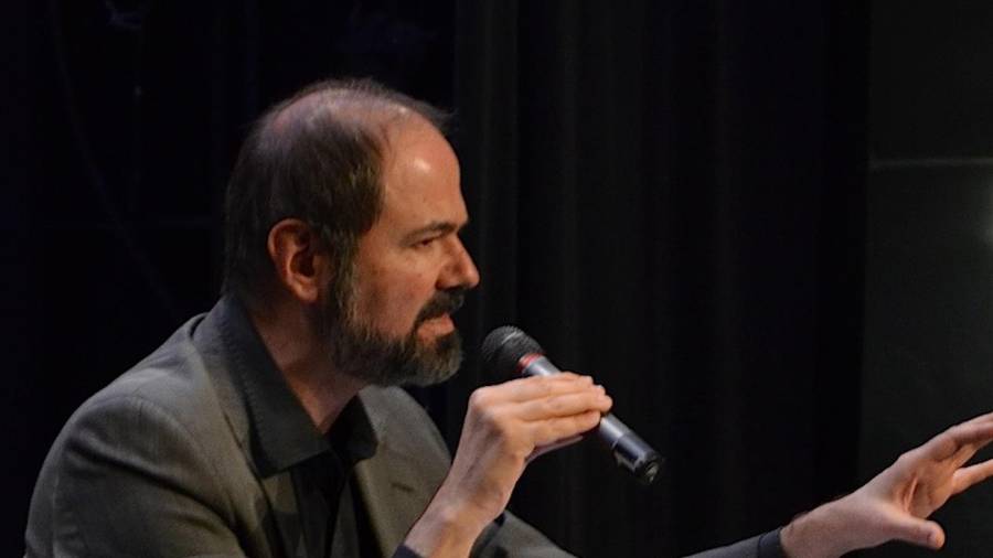 Juan Villoro participará en conversatorio con autores locales en Saltillo