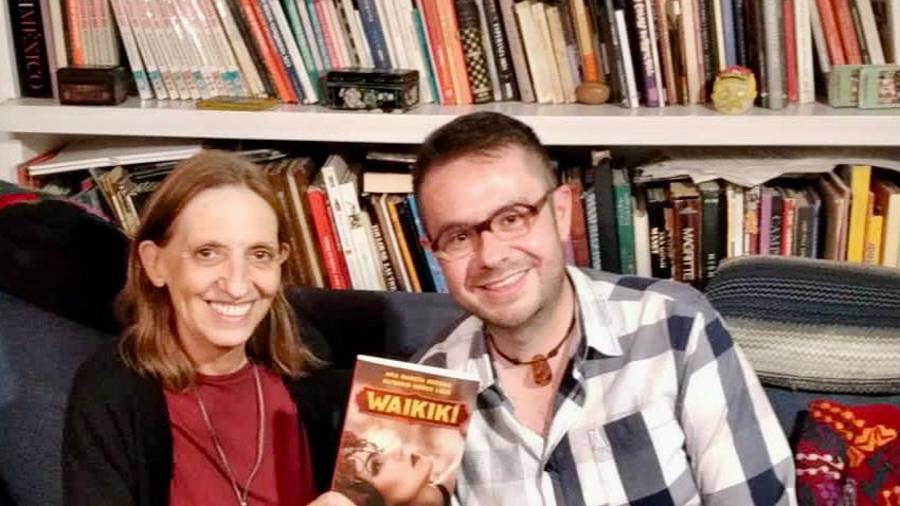El libro fue escrito entre la colaboración de Ana García Bergua y Alfredo Núñez Lanz.