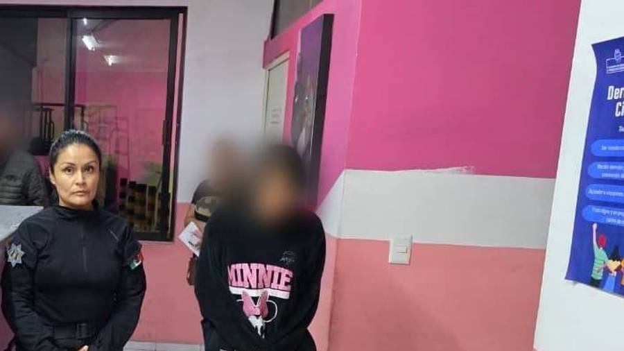 Elementos municipales resguardaron a la adolescente tras ser reportada como desaparecida.