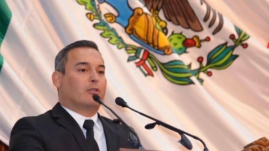 El líder político aseguró que las diferencias tienen origen en conflictos internos dentro de Morena y negó haber ejercido violencia física o verbal contra la candidata señalada.