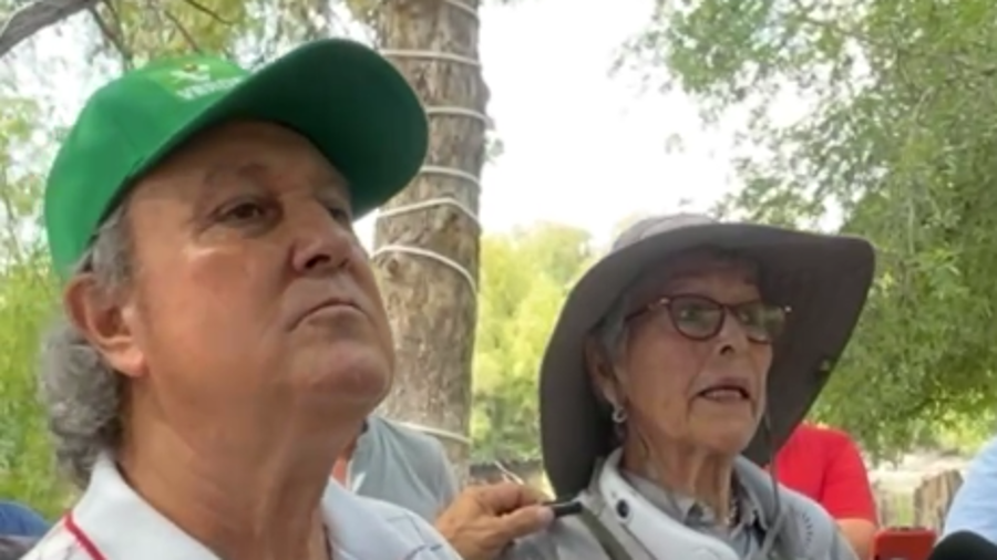 Ciudadanos y ambientalistas se reunieron en las palapas del río Sabinas para exigir su rescate.