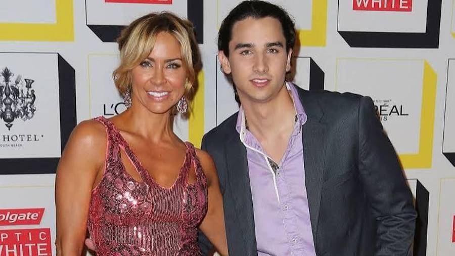 Despedida. Aylín Mujica compartió una fotografía de Mauro junto a un emotivo mensaje en el que recordó el amor y la alegría que transmitía su hijo.