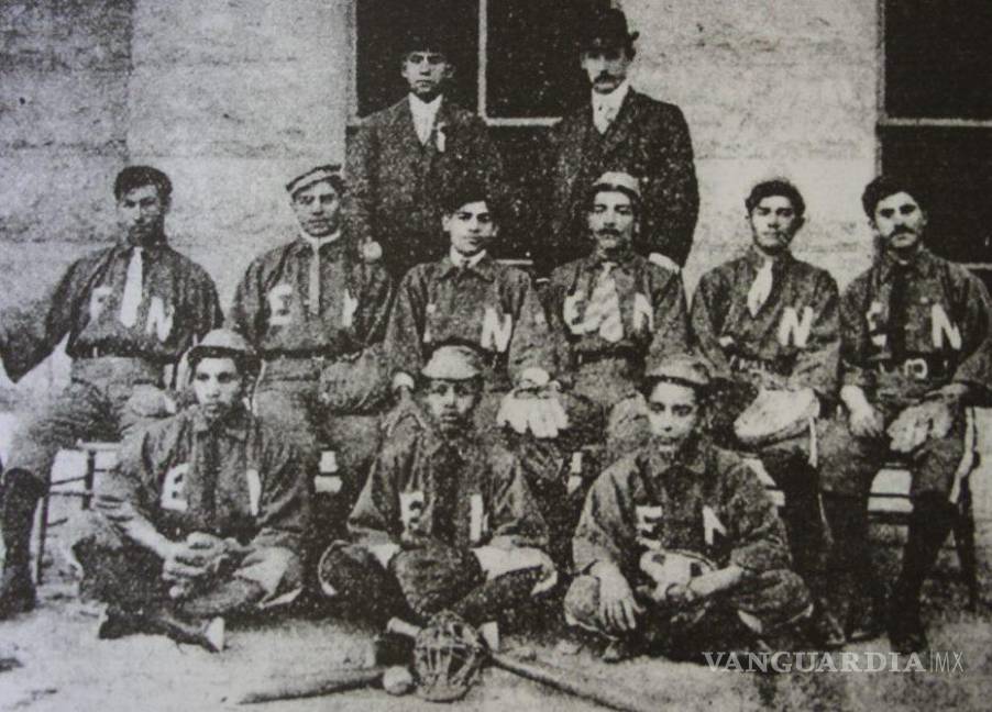 El primer equipo de beisbol en Saltillo