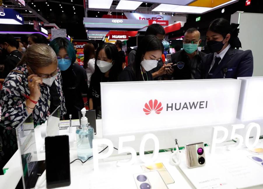 $!Antes de las sanciones, Huawei mantenía una fuerte presencia comercial en la venta de terminales y jugó un papel clave en el despliegue de redes 4G y 5G en AL.