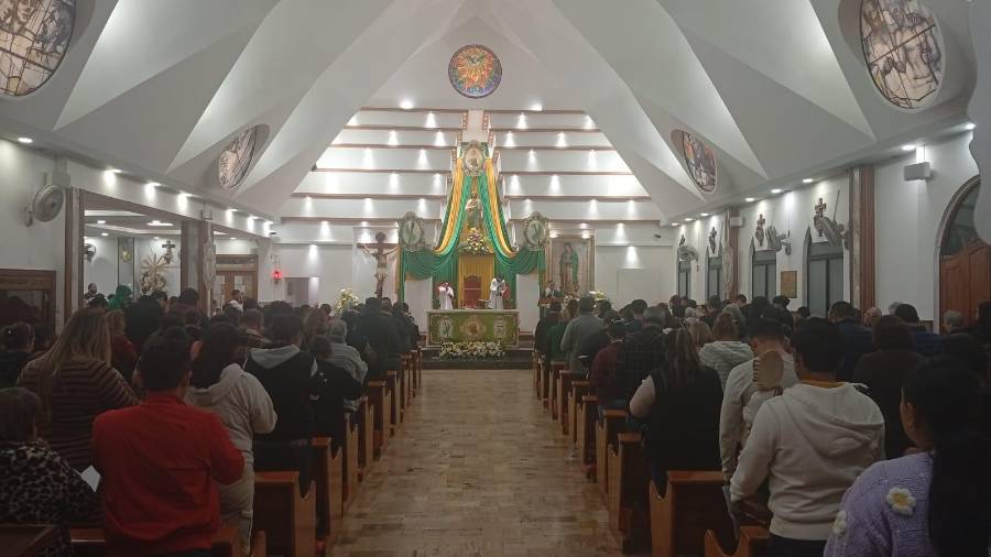 La devoción a San Judas Tadeo reúne en Saltillo a fieles de distintas condiciones sociales que buscan intercesión ante causas difíciles cada 28 de octubre.
