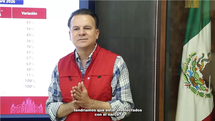 El gobernador de Durango, Esteban Villegas, rechazó versiones sobre investigaciones en su contra y aseguró que no ha recibido notificación de la FGR en redes sociales.