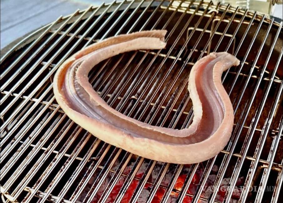 $!Carne de víbora a la parrilla.