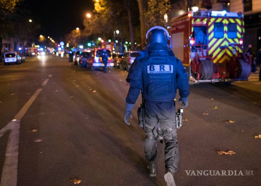 Asesinan a los 100 rehenes del Bataclan en París