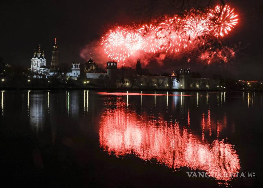 Putin participa en el Desfile del día de la victoria por los caídos en la Segunda Guerra Mundial