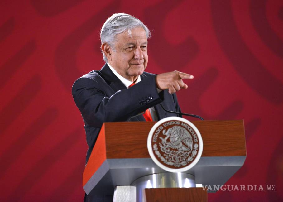 "Es una mirruña de lo que se robaron": AMLO muestra video de sobornos a exfuncionarios del Senado