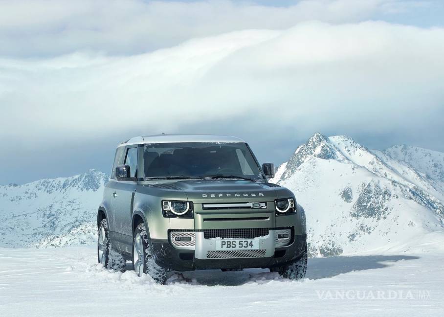$!El nuevo Land Rover Defender puede cruzar lo que sea sin dejar de ser lujoso y cómodo