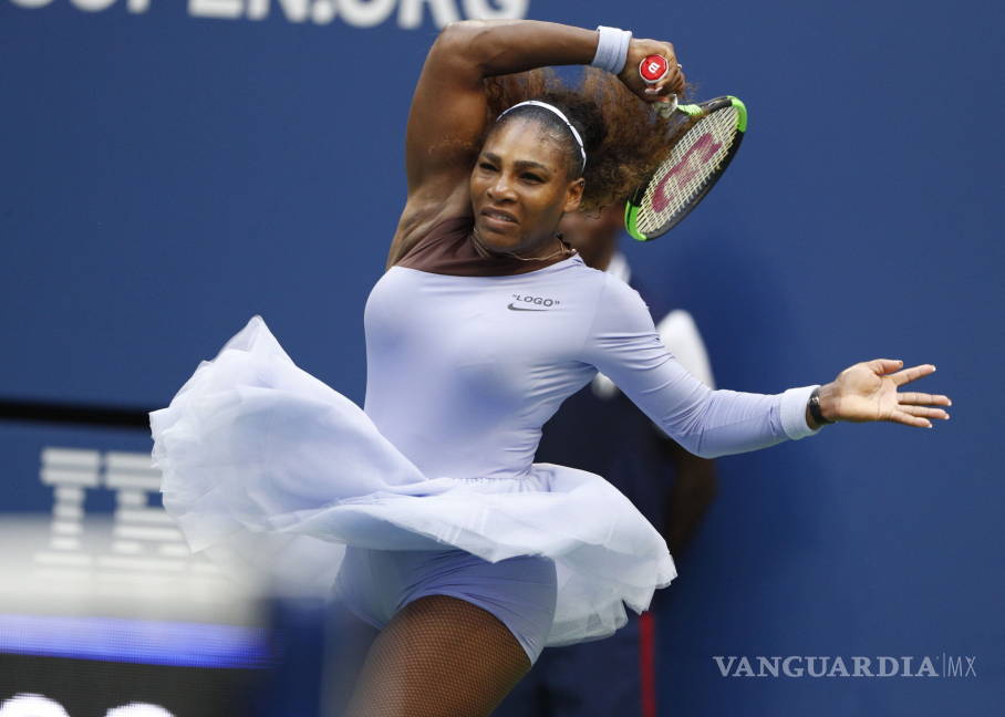 $!Serena continúa el paso perfecto en el US Open