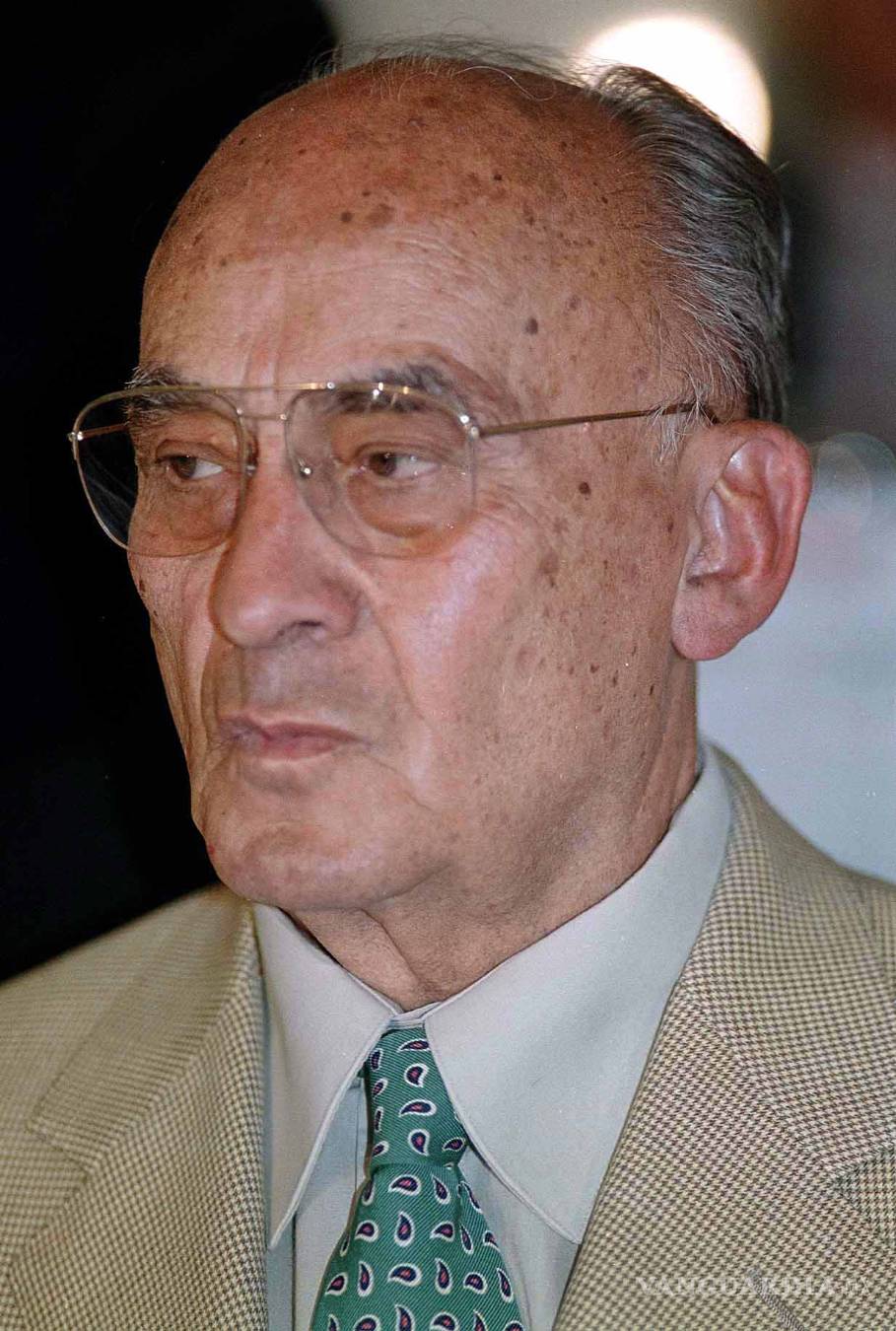 $!Hospitalizan al ex presidente Luis Echeverría por una neumonía