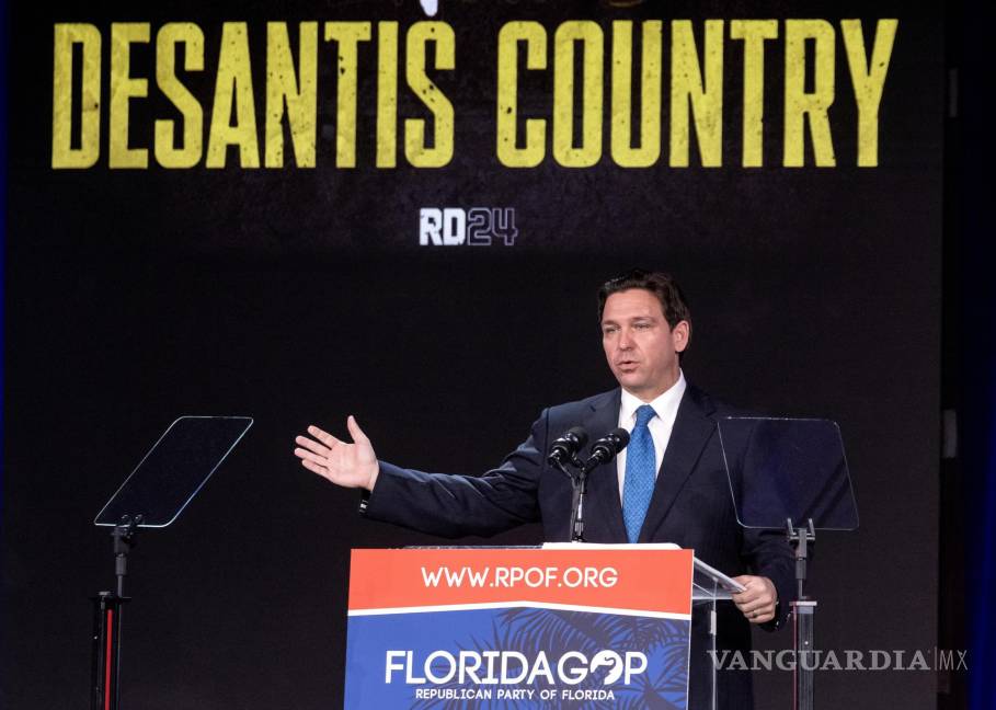 $!El gobernador de Florida, Ron DeSantis, candidato a las elecciones presidenciales de Estados Unidos de 2024, durante la Cumbre de la Libertad de Florida.