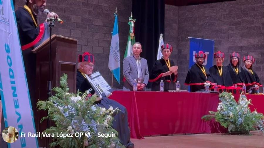 Fray Raúl Vera López recibió el Doctorado Honoris Causa y llamó a colocar la justicia y los derechos humanos en el centro de la vida pública.