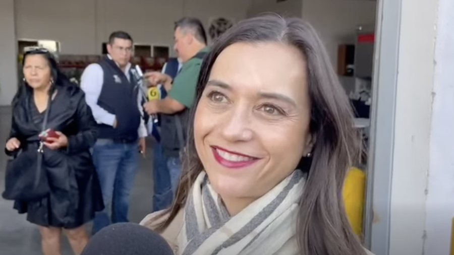 Lisset Álvarez Cuéllar, tesorera municipal de Saltillo, informó que el programa Alerta Catastral tendrá un costo anual a partir de abril y llamó a aprovechar sus beneficios para proteger el patrimonio.
