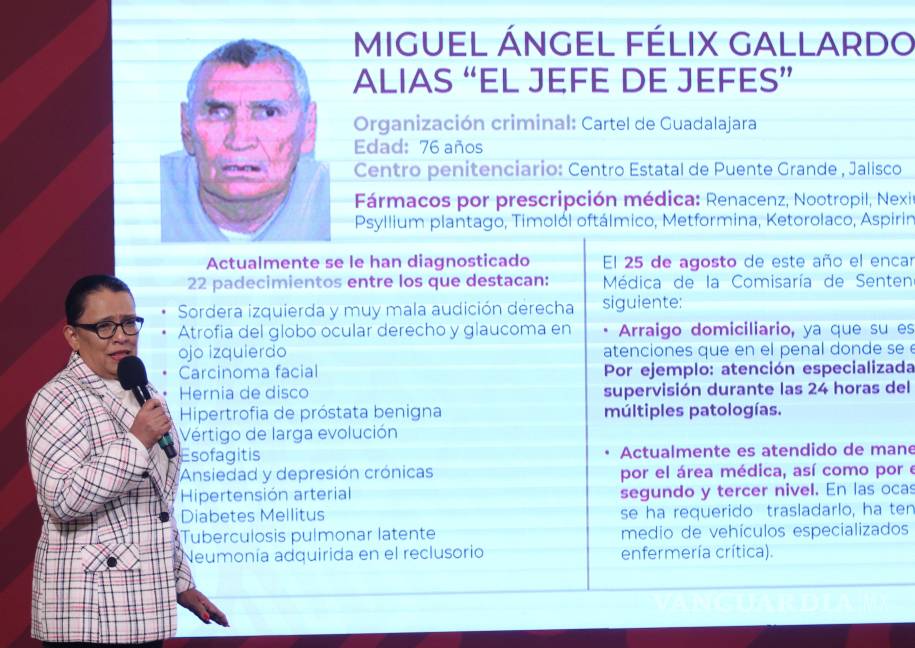 $!Rosa Icela Rodríguez, secretaria de Seguridad y Protección Ciudadana, muestra durante la conferencia matutina una diapositiva con la ficha médica de Miguel Ángel Félix Gallardo El Jefe de Jefes, fundador del cártel de Guadalajara.