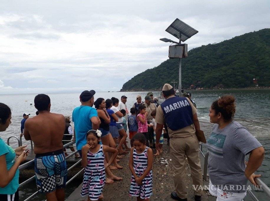 $!Gobierno de Nayarit planea evacuar hasta 15 mil personas por "Willa"