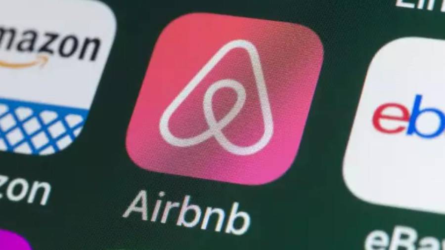 Muchos alojamientos digitales no cumplen con normas de Protección Civil ni salidas de emergencia, advierte empresario.