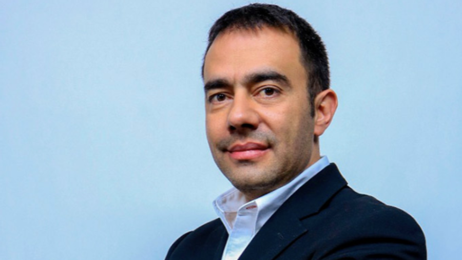 Arturo Reveles Márquez, presidente de Canacintra Coahuila Sureste, invitó a los industriales del país a participar en la Convención.