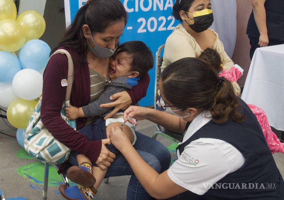 $!Arranque de vacunación contra la Influenza Estacional inicio en el Hospital Materno Infantil en Nuevo León.