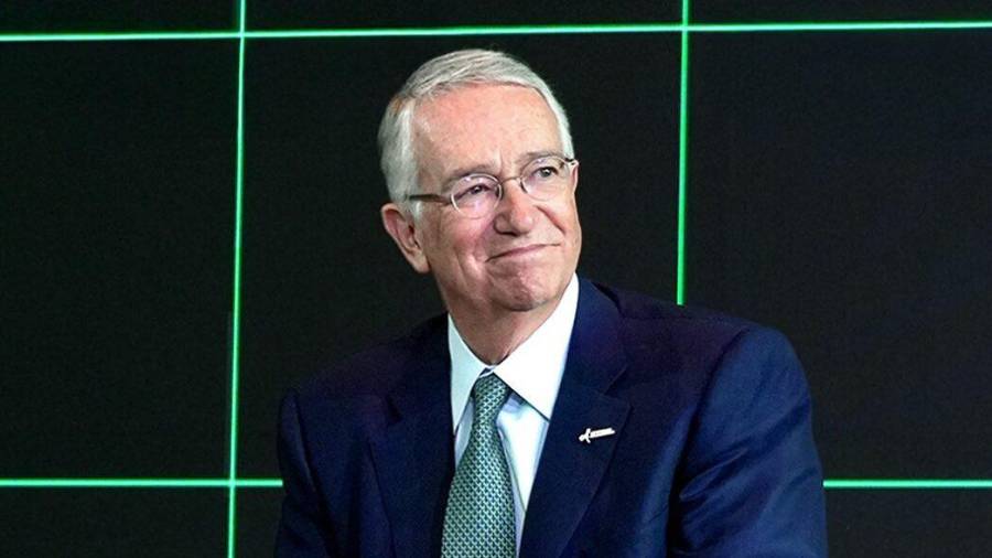 Ricardo Salinas Pliego ofreció recompensa a quien comparta videos de políticos en el Super Bowl.