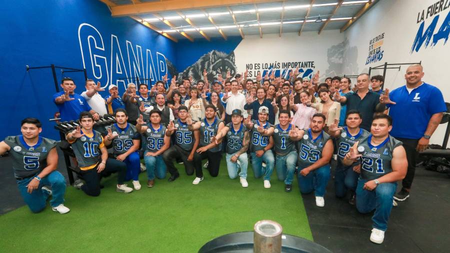 La UAdeC inauguró “La Casa de los Lobos” en la Unidad Deportiva Universitaria de Saltillo, nuevo gimnasio de pesas para fortalecer al programa de futbol americano.