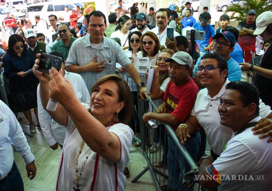 $!La candidata de la coalición Fuerza y Corazón por México sostuvo un encuentro con la sociedad civil en Campeche.