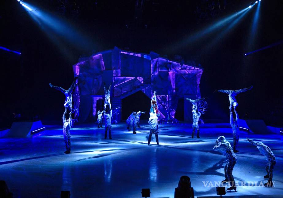 $!Deslumbra el Cirque du Solei con 'Crystal', en su función de estreno en Monterrey