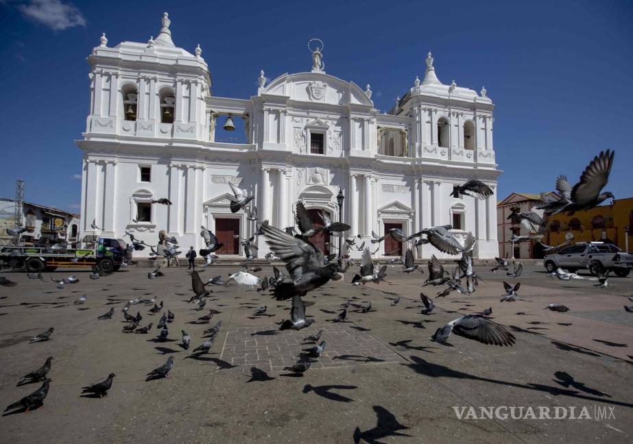 $!Fachada de la Real e Insigne Basílica Catedral de León en la Ciudad de León, Nicaragua. EFE/Jorge Torres