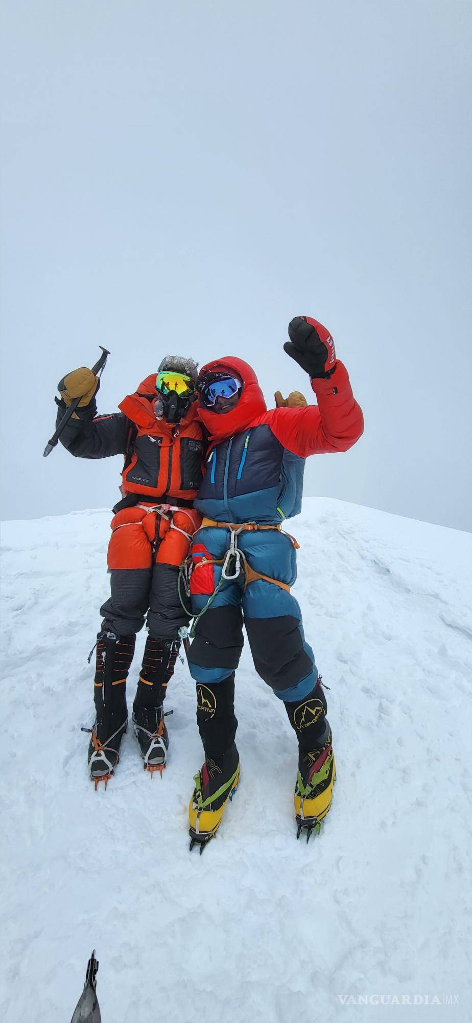 $!Sebastián alcanzó la cumbre junto con un mexicano, un ecuatoriano, una alemana, un italiano y tres sherpas.