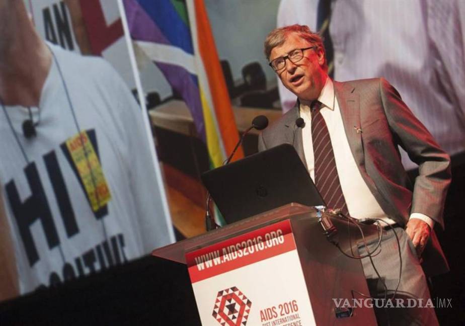 $!Bill Gates pide más esfuerzos para erradicar el sida