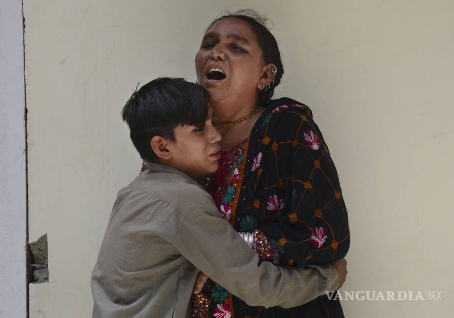 $!31 muertos en un atentado cerca de un colegio electoral en Pakistán