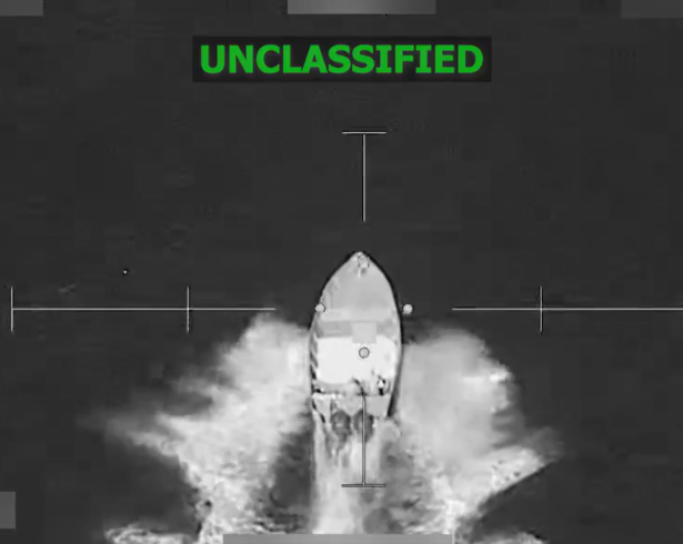 Fuerzas armadas de EU destruyeron este jueves dos lanchas supuestamente ligadas al narcotráfico en aguas internacionales del Pacífico Oriental y mataron a las cinco personas que iban: tres en uno y dos en otra.