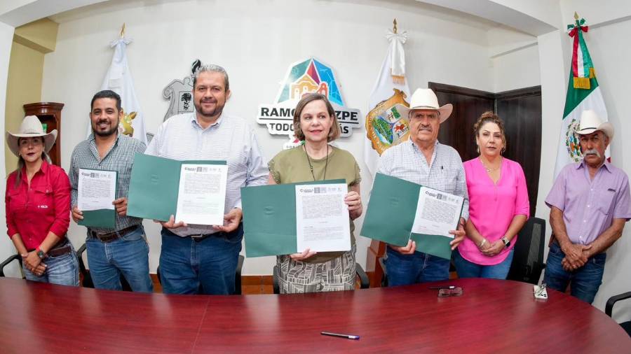 El convenio establece medidas para garantizar el trato digno y bienestar de los equinos.