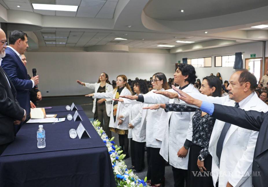 $!El evento fue encabezado por el rector Octavio Pimentel Martínez, quien reconoció el liderazgo, la transparencia y el compromiso del director y docentes.