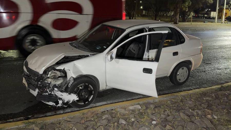 Las unidades fueron movidas a un área segura para agilizar la circulación y evitar nuevos accidentes.