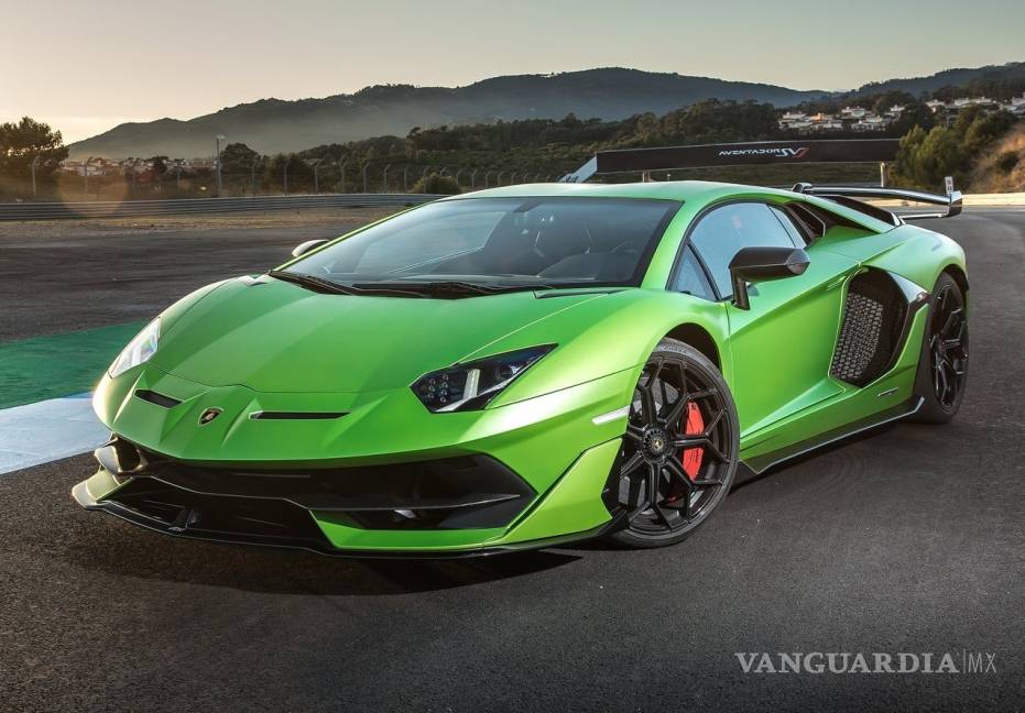 $!Lamborghini prepara un nuevo hipercar especial para dominar las pistas