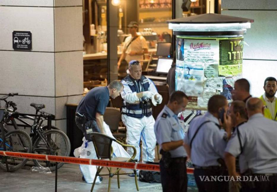 $!Al menos 3 muertos en un ataque en un centro comercial de Tel Aviv