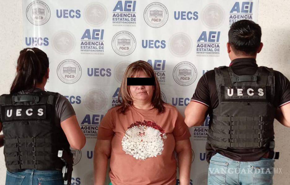 $!Detiene a dos personas por presunta falsificación de actas de nacimiento vinculadas a migrantes