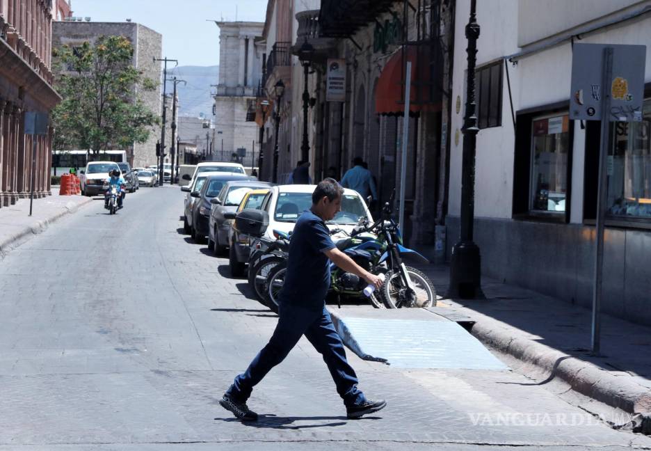 $!El tramo de la calle Juárez comprendido entre Hidalgo y Allende será peatonal en un futuro.