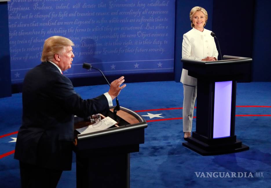 $!Clinton se impone; Trump queda ‘out’