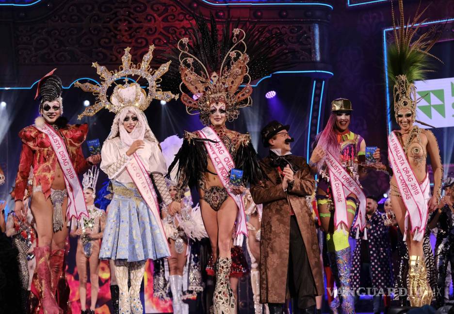 $!Jesús entre &quot;drag queens”; carnaval español vuelve a generar polémica