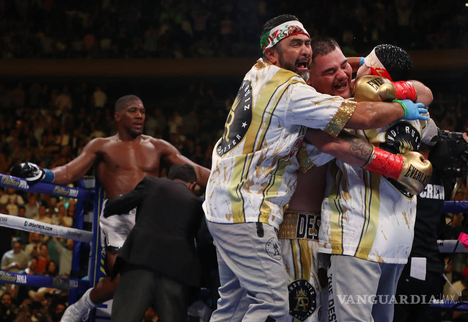 $!El mundo del boxeo se rinde ante el triunfo del mexicano Andy Ruiz